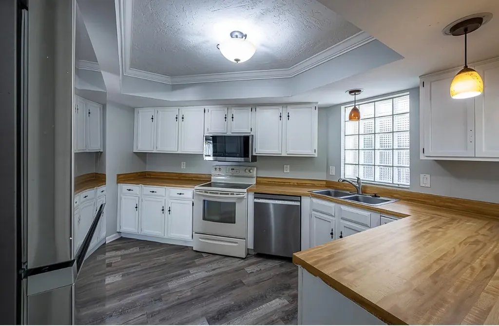4300 Hazel Avenue Palm Beach Gardens FL 33410
