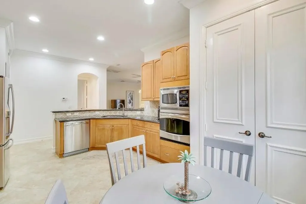 349 Chambord Terrace Palm Beach Gardens FL 33410