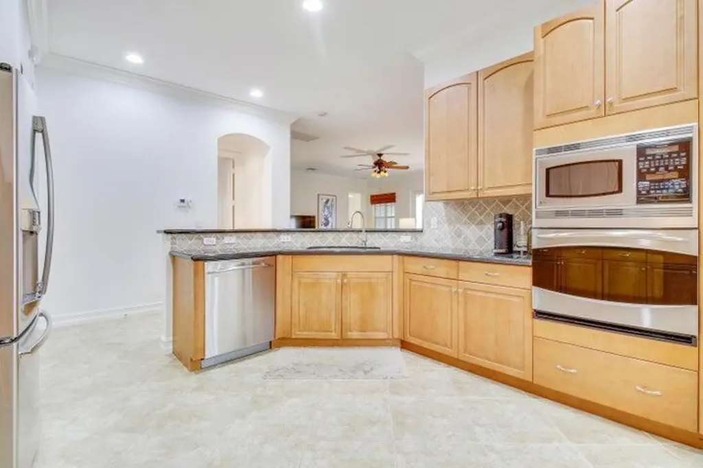 349 Chambord Terrace Palm Beach Gardens FL 33410
