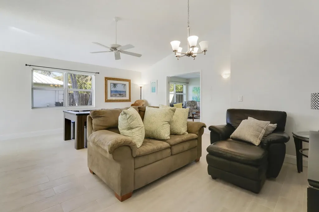125 Arrowhead Circle Jupiter FL 33458