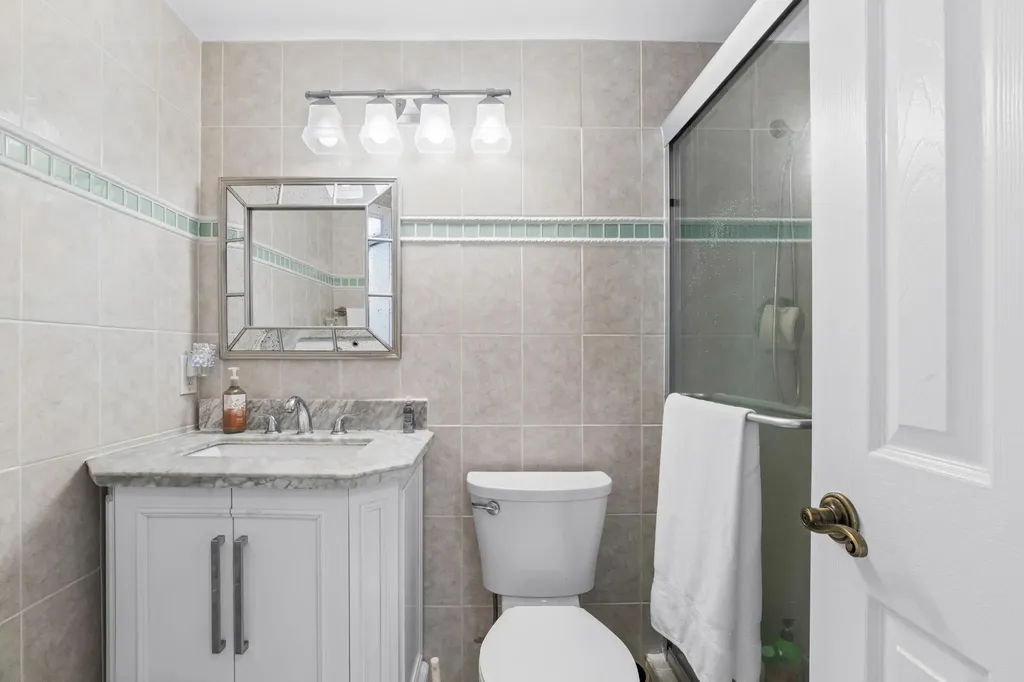 340 Horizons W Boynton Beach FL 33435