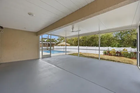 8315 94th Avenue Vero Beach FL 32967