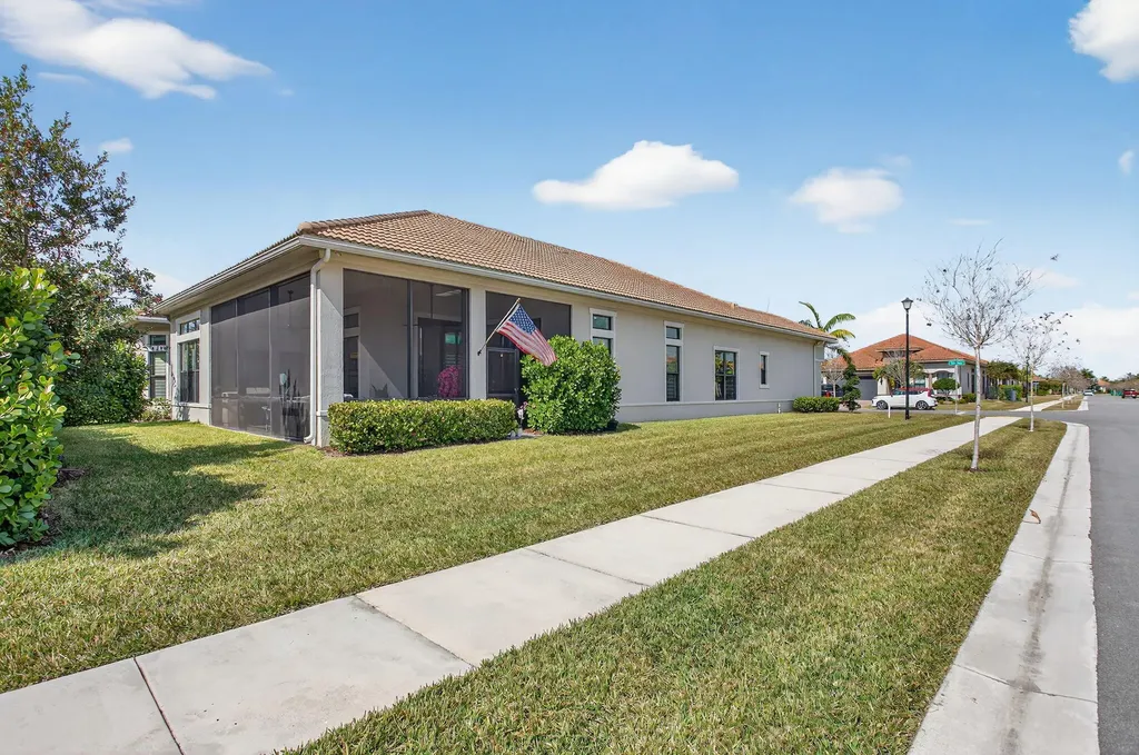 11746 Vivar Run Parkland FL 33076