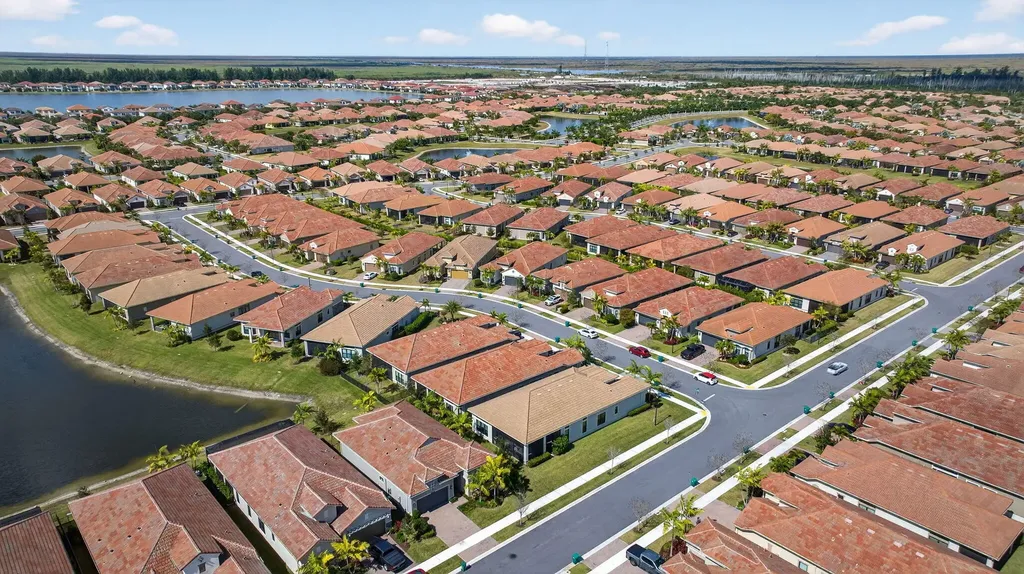 11746 Vivar Run Parkland FL 33076