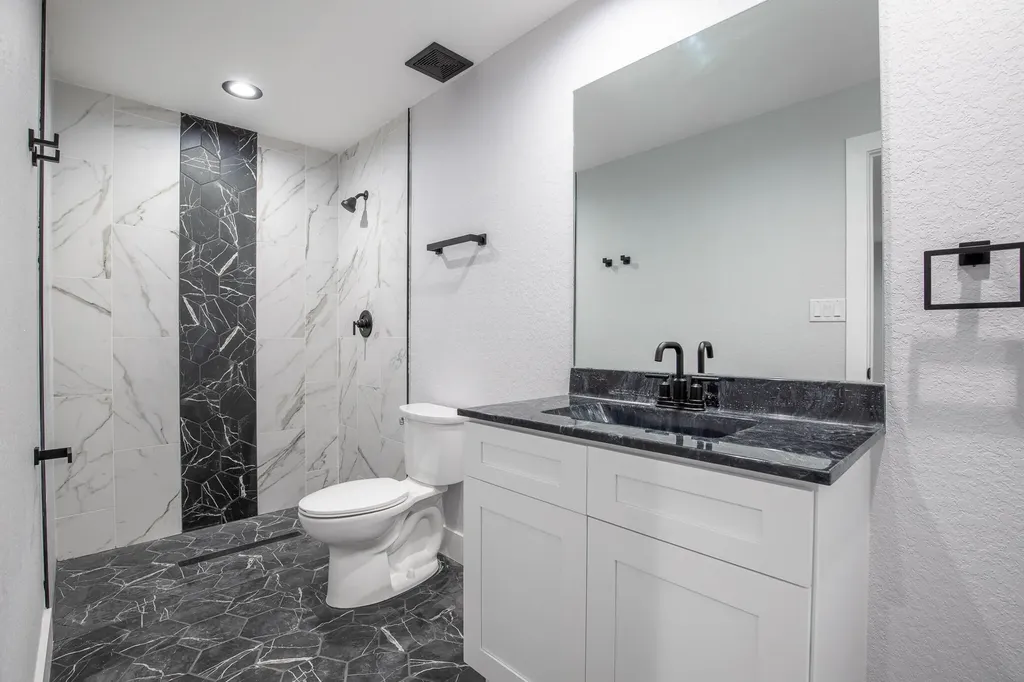 332 W Ventura Avenue Clewiston FL 33440