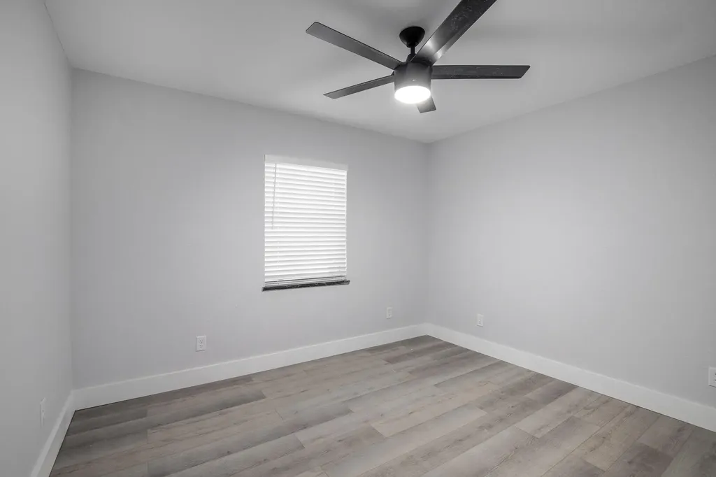 332 W Ventura Avenue Clewiston FL 33440