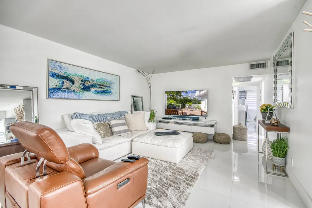 330 Andover M West Palm Beach FL 33417
