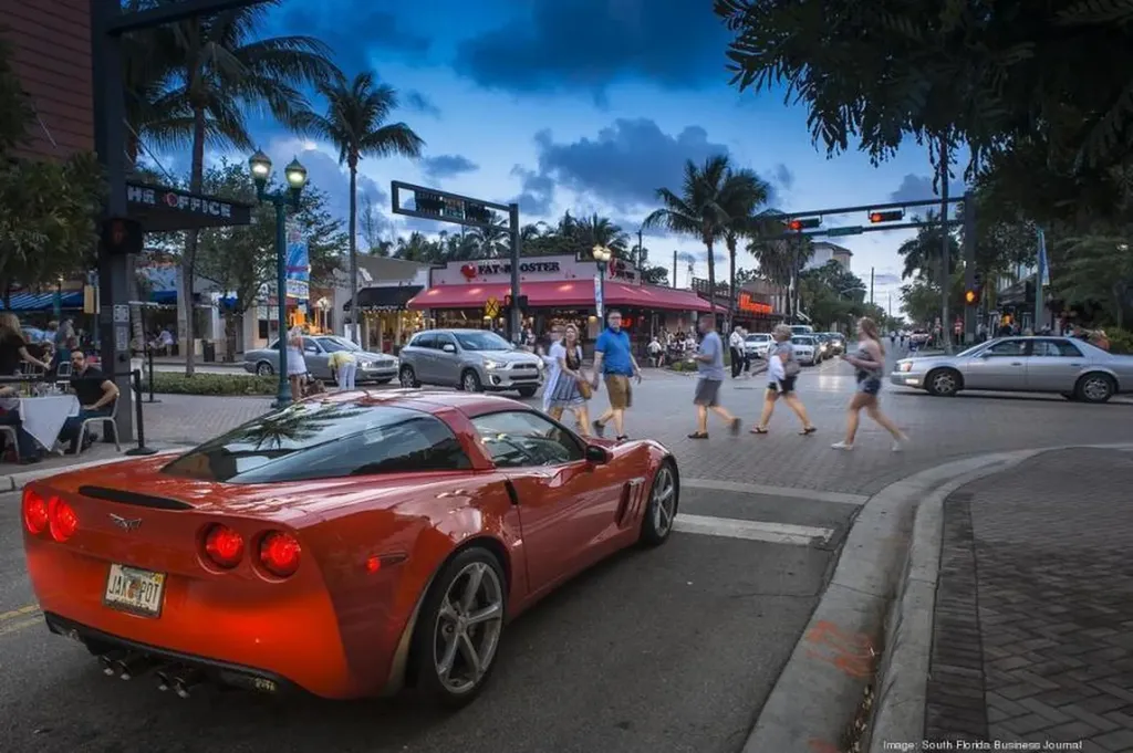 5370 Las Verdes Circle Delray Beach FL 33484