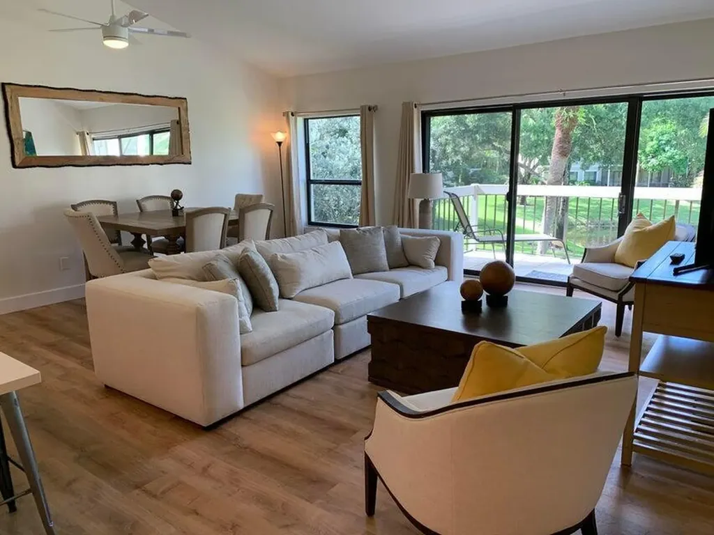 11863 Wimbledon Circle Wellington FL 33414