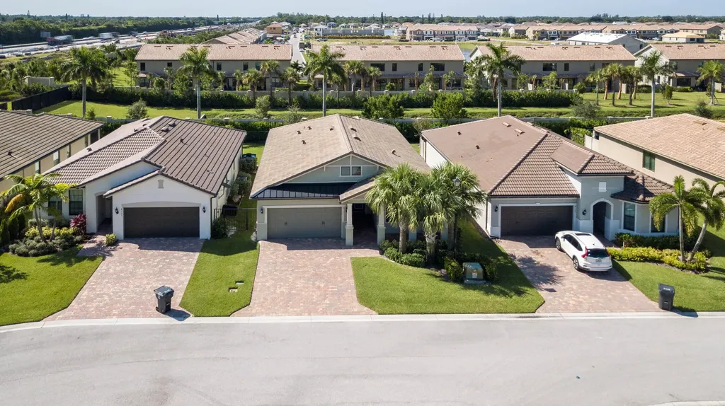 8161 Hanoverian Drive Lake Worth FL 33467