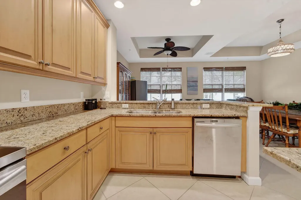 11860 Valencia Gardens Avenue Palm Beach Gardens FL 33410