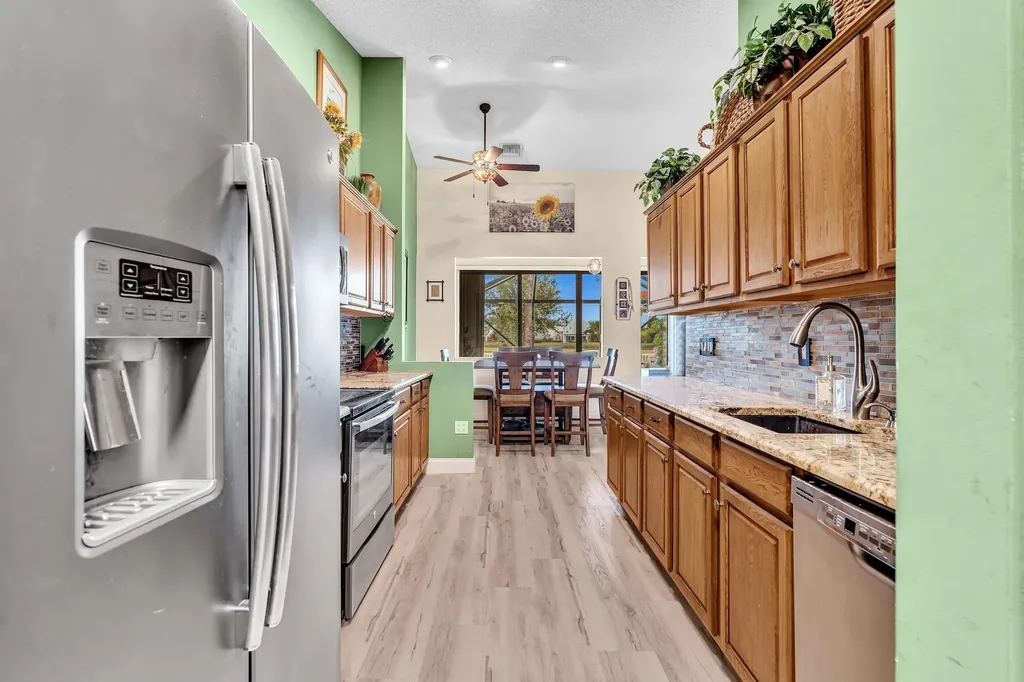 8099 Cassia Drive Boynton Beach FL 33472