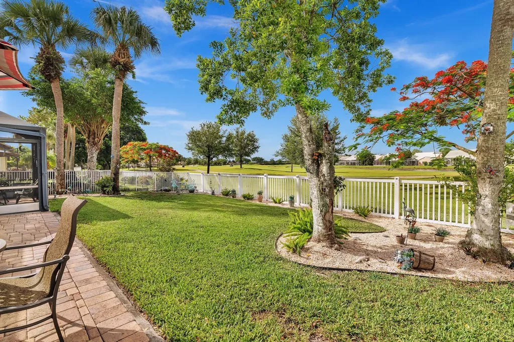 8099 Cassia Drive Boynton Beach FL 33472