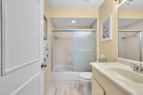 8099 Cassia Drive Boynton Beach FL 33472