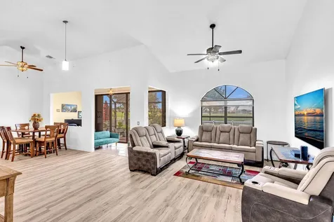 8099 Cassia Drive Boynton Beach FL 33472