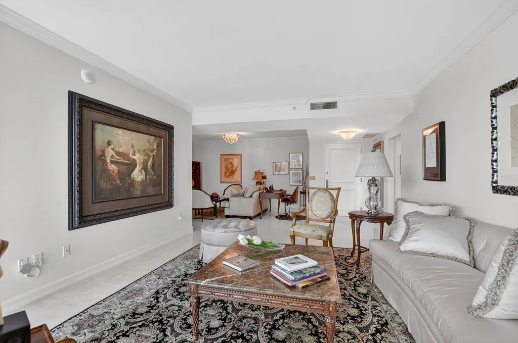 550 SE Mizner Boulevard Boca Raton FL 33432