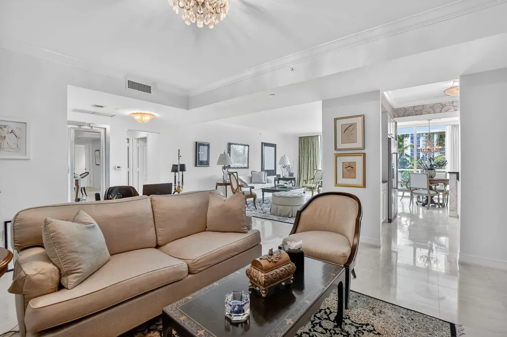 550 SE Mizner Boulevard Boca Raton FL 33432