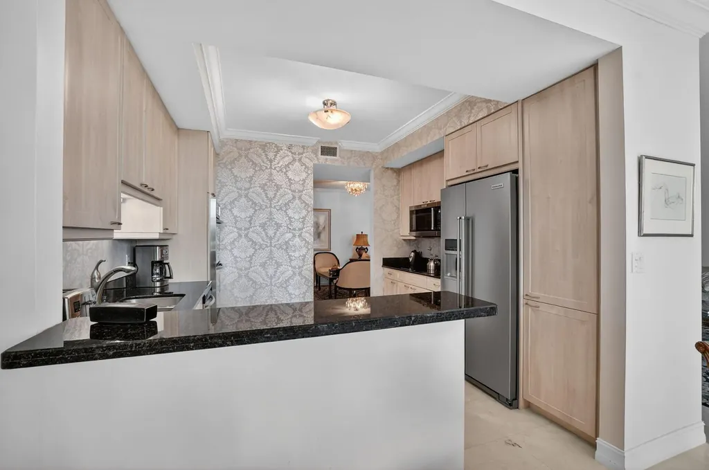 550 SE Mizner Boulevard Boca Raton FL 33432
