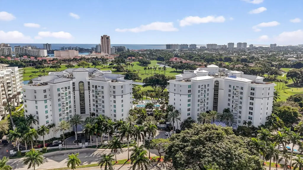550 SE Mizner Boulevard Boca Raton FL 33432