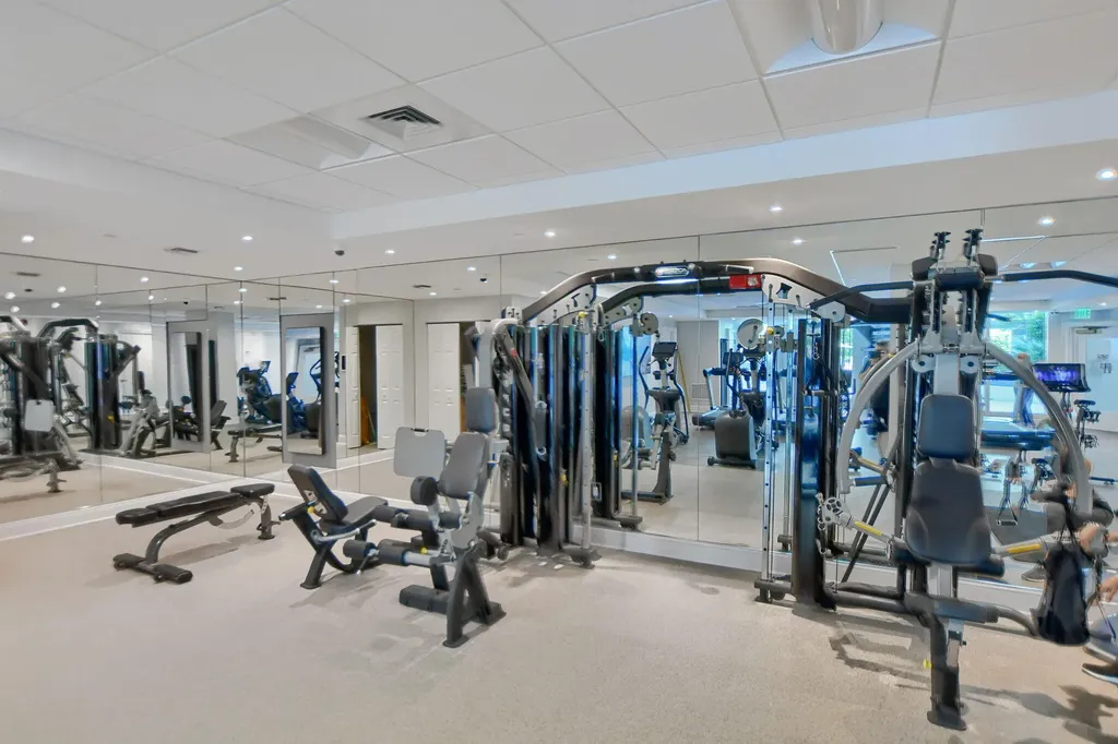 550 SE Mizner Boulevard Boca Raton FL 33432