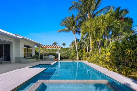 701 NW 7th Street Delray Beach FL 33444