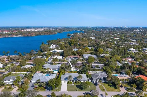 701 NW 7th Street Delray Beach FL 33444