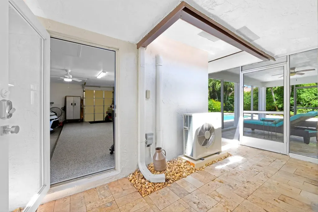 4535 Oak Tree Court Delray Beach FL 33445