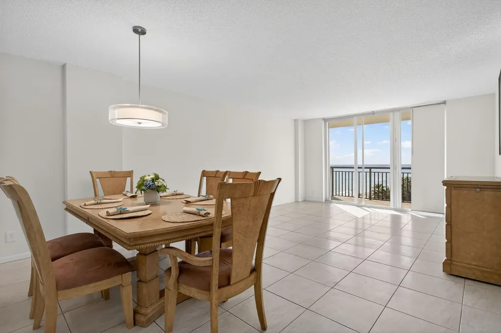 1147 Hillsboro Mile Hillsboro Beach FL 33062