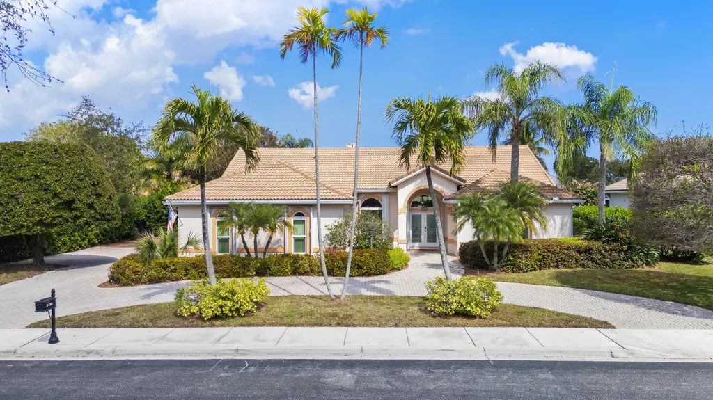 2730 Tecumseh Drive West Palm Beach FL 33409
