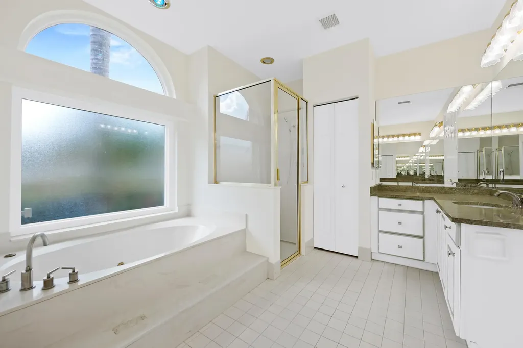 2730 Tecumseh Drive West Palm Beach FL 33409