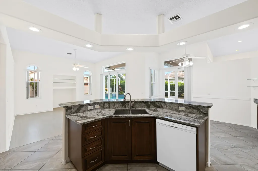 2730 Tecumseh Drive West Palm Beach FL 33409