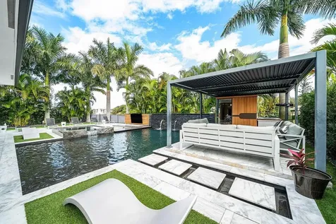 3019 Gin Berry Way West Palm Beach FL 33401