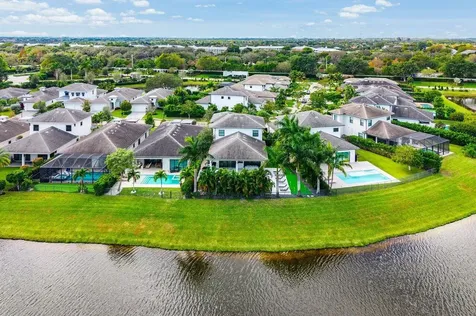 3019 Gin Berry Way West Palm Beach FL 33401