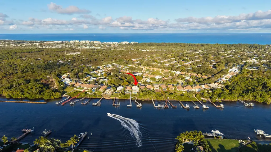 352 River Edge Road Jupiter FL 33477