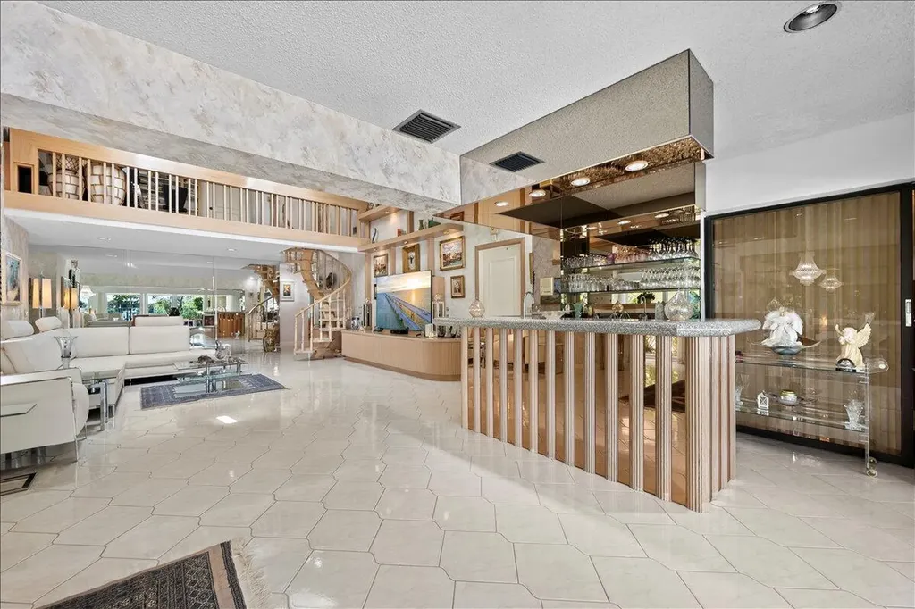 352 River Edge Road Jupiter FL 33477