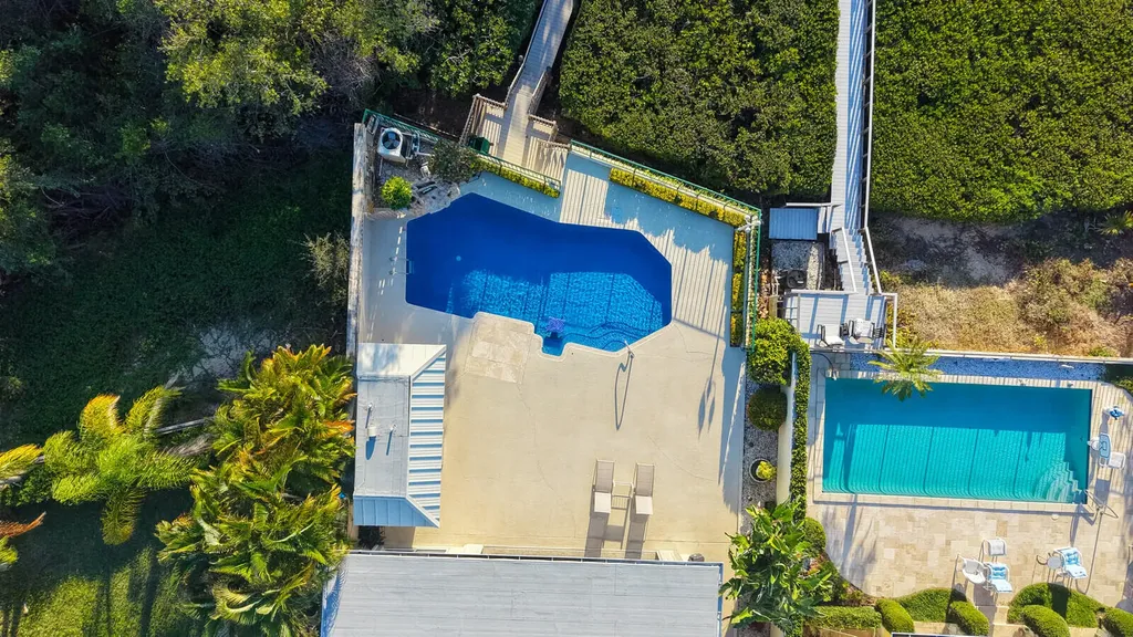 352 River Edge Road Jupiter FL 33477
