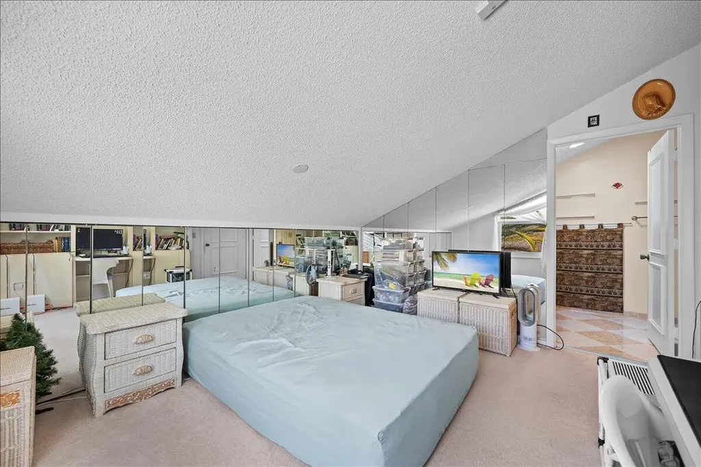 352 River Edge Road Jupiter FL 33477