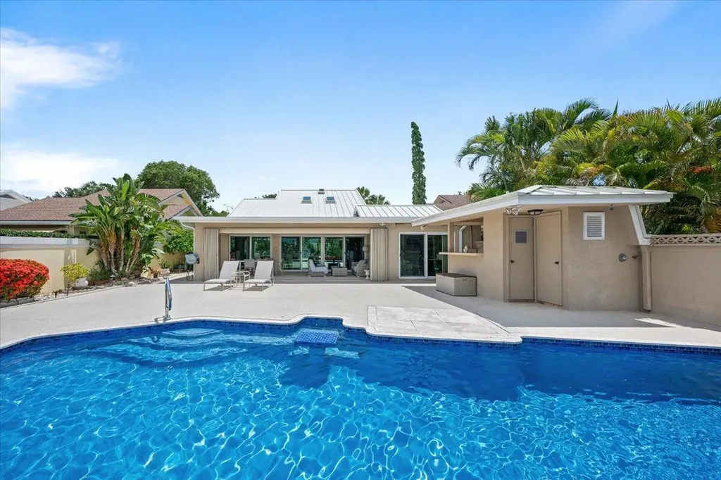 352 River Edge Road Jupiter FL 33477