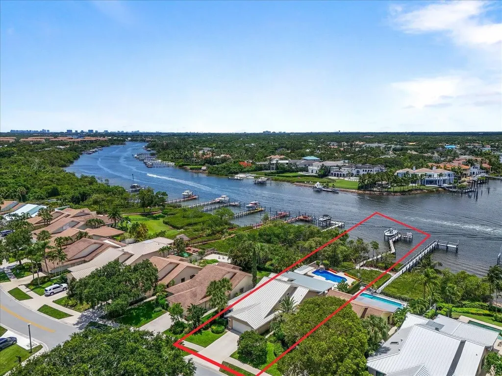 352 River Edge Road Jupiter FL 33477