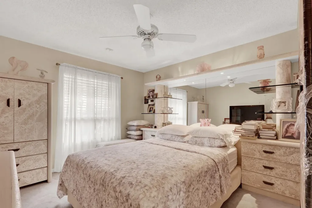 352 River Edge Road Jupiter FL 33477