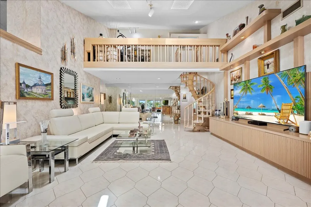 352 River Edge Road Jupiter FL 33477