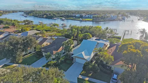 352 River Edge Road Jupiter FL 33477