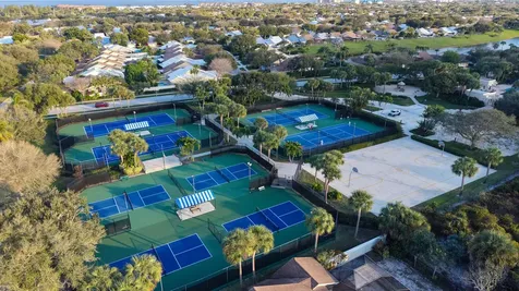 352 River Edge Road Jupiter FL 33477