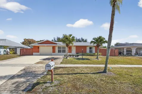 273 NE Orchard Street Port St Lucie FL 34983
