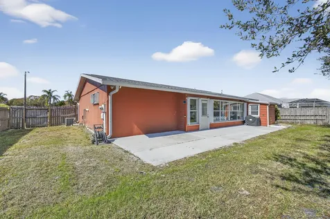 273 NE Orchard Street Port St Lucie FL 34983