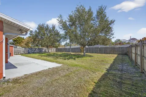273 NE Orchard Street Port St Lucie FL 34983