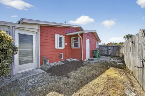 273 NE Orchard Street Port St Lucie FL 34983