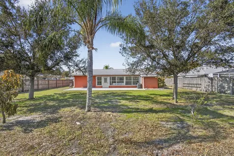 273 NE Orchard Street Port St Lucie FL 34983