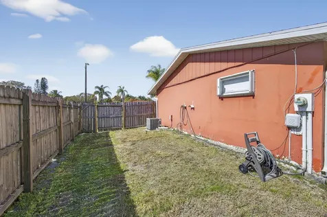 273 NE Orchard Street Port St Lucie FL 34983