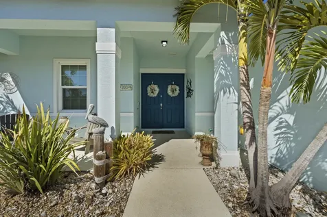 393 SW Alcan Drive Port St Lucie FL 34953